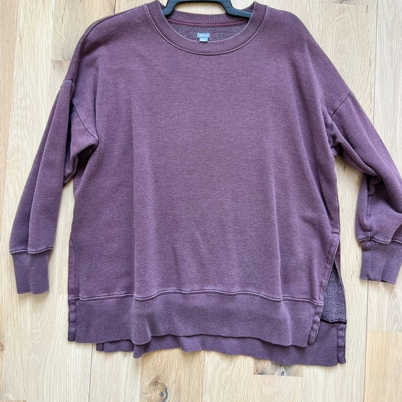 aerie Tops - Aerie Crewneck Sweatshirt. Size Large. Purple in color.